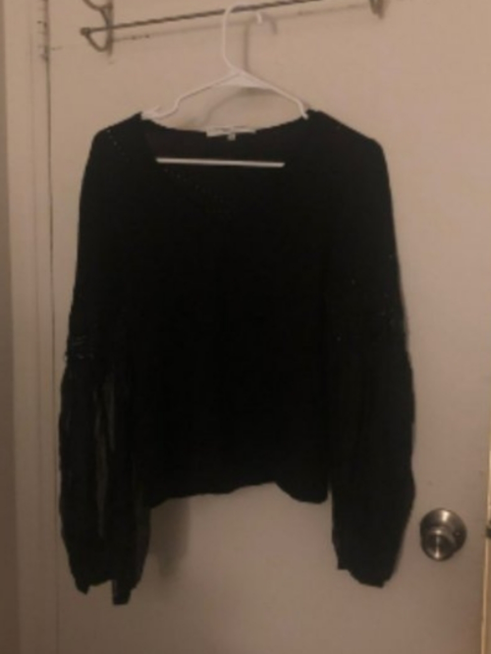 Carolina Herrera Women's Puff Sleeve Beaded V Neck Black Sweater
